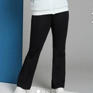 Peach Ponte Fitted Flare Knit Athleisure or Dress Pants Size M 4 6